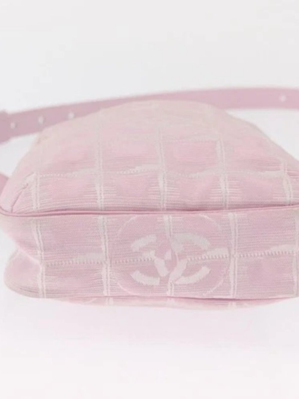 CHANEL New Travel Line Shoulder Bag Nylon Pink Gold CC Auth 163276 - Picture 5 of 15